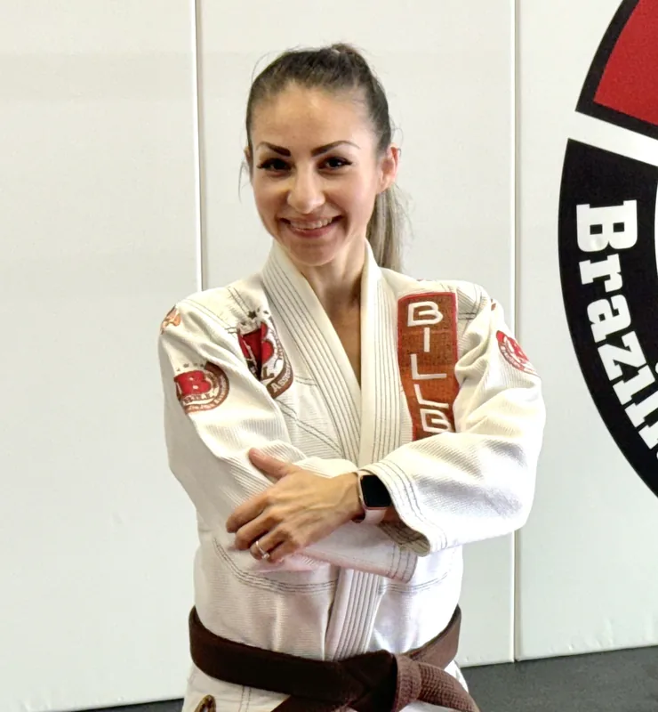 Coach Ale, brown belt, 4 stripes